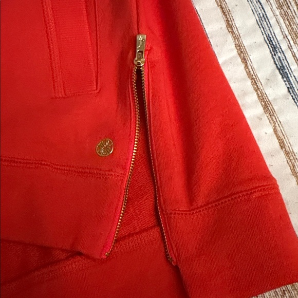 Lilly Pulitzer LUXLETIC BEACH COMBER CREW NECK WITH POCKETS - Picture 7 of 11